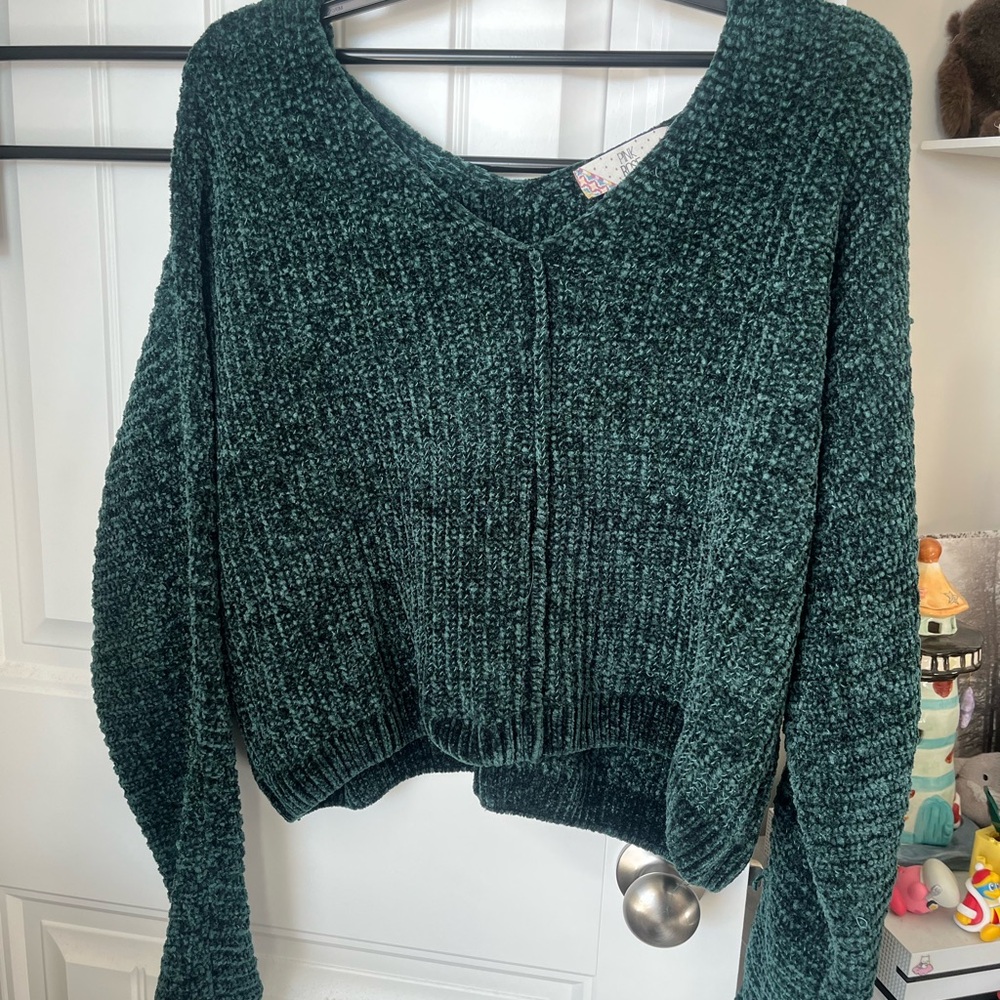Pink Rose Deep Green V-Neck Sweater